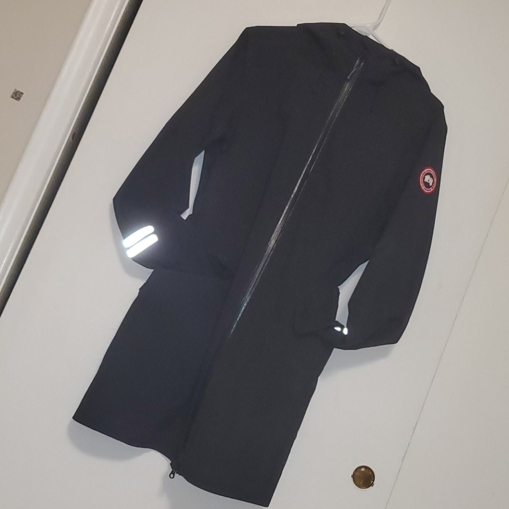 Canada Goose Raincoat Jacket